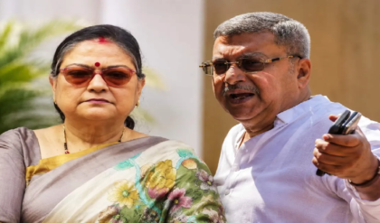 ‘অশিক্ষিত, অভদ্র সাংসদ!’ তৃণমূলের অন্দরের কোন্দল তুঙ্গে, কল্যাণ বন্দ্যোপাধ্যায়ের বিরুদ্ধে তোপ কাকলি ঘোষ দস্তিদারের ‘অশিক্ষিত, অভদ্র সাংসদ!’ তৃণমূলের অন্দরের কোন্দল তুঙ্গে, কল্যাণ বন্দ্যোপাধ্যায়ের বিরুদ্ধে তোপ কাকলি ঘোষ দস্তিদারের