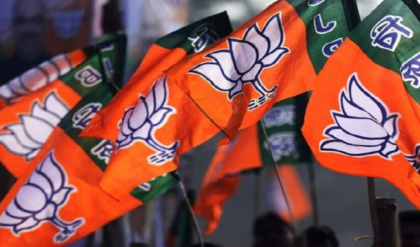 কলকাতায় ফের রাজনৈতিক রক্তপাত, মুচিপাড়ায় বিজেপি কর্মীর ওপর ভয়াবহ হামলার ঘটনায় তুঙ্গে রাজনৈতিক তরজা