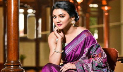 ‘এ তো গুণমুগ্ধদের বুড়ো আঙুল দেখিয়ে চলে যাওয়া’, অনীক দত্তের প্রয়াণে জয়ার স্মৃতিচারণায় অশ্রু ‘এ তো গুণমুগ্ধদের বুড়ো আঙুল দেখিয়ে চলে যাওয়া’, অনীক দত্তের প্রয়াণে জয়ার স্মৃতিচারণায় অশ্রু