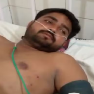 রাজস্থানের স্কুলে দুষ্কৃতীদের তাণ্ডব! শিক্ষককে লক্ষ্য করে এলোপাথাড়ি গুলি, রক্তে ভাসল দুই যুবক