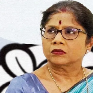 মাঝরাতে স্ট্রংরুমে মমতা, সকালে আটক শশী পাঁজা! ৮টি রহস্যময় ইভিএম ঘিরে রণক্ষেত্র উত্তর কলকাতা!