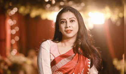 হঠাৎ কী হলো লোকসঙ্গীত শিল্পীর? মাঝরাতে হাসপাতালে জনপ্রিয় গায়িকা পৌষালী, উত্তাল নেটপাড়া