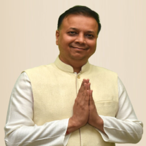 নির্বাচনের ভরাডুবিতে তোলপাড় তৃণমূল! মাঝরাতে বড় সিদ্ধান্ত নিলেন বিবেক গুপ্ত