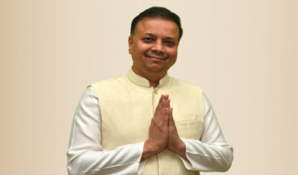 নির্বাচনের ভরাডুবিতে তোলপাড় তৃণমূল! মাঝরাতে বড় সিদ্ধান্ত নিলেন বিবেক গুপ্ত