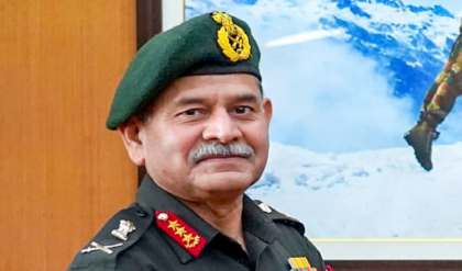 দেশি হাতিয়ারে কাঁপবে দুনিয়া! প্রয়াগরাজে দাঁড়িয়ে বড় ঘোষণা সেনাপ্রধান জেনারেল উপেন্দ্র দ্বিবেদীর