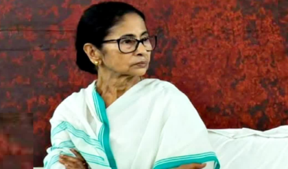 পতন নিশ্চিত হতেই মমতার ছায়াসঙ্গীদের বিদায়! মুখ্যমন্ত্রীর ৩ প্রধান উপদেষ্টার পদত্যাগ, তোলপাড় বাংলা!