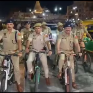 মোদী ম্যাজিকে সাইকেলে চড়ল পুলিশ! জ্বালানি বাঁচাতে রাজস্থানে নেওয়া হলো নজিরবিহীন মেগা সিদ্ধান্ত! মোদী ম্যাজিকে সাইকেলে চড়ল পুলিশ! জ্বালানি বাঁচাতে রাজস্থানে নেওয়া হলো নজিরবিহীন মেগা সিদ্ধান্ত!