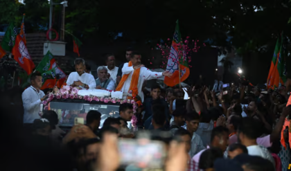 মমতার পাড়ায় শুভেন্দুর জয়োল্লাস! ভবানীপুরের অলিগলিতে মোদী-মন্ত্রে মাতলেন প্রতিবেশীরাও?