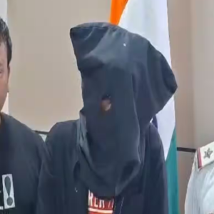 শিলিগুড়িতে মাঝরাতে দুঃসাহসিক অপারেশন! ঘরের ভেতর থেকেই গায়েব ৯ ভরি সোনা ও লক্ষাধিক টাকা