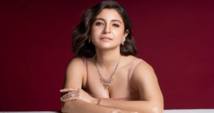চেনার উপায় নেই! অনুষ্কা শর্মার ভোলবদল দেখে হতবাক নেটপাড়া, ঠোঁটে কি সার্জারি করালেন অভিনেত্রী?