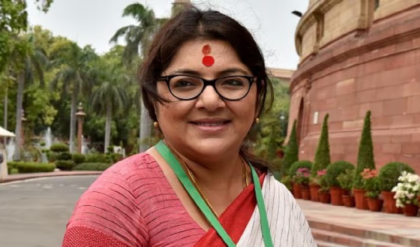 সাউথ সিটির পাঁচতারা হোটেলে লকেট! টলিউডে ব্রাত্য শিল্পীদের জন্য কি বড় কোনো চমক আনছেন বিজেপি নেত্রী?