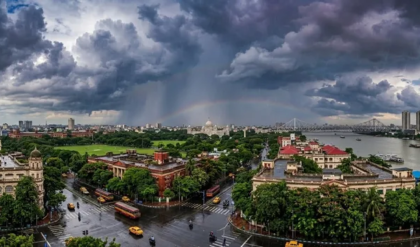 বিদ্যুতের খুঁটি উপড়ে অন্ধকার জেলা! কালবৈশাখীর তাণ্ডবে বিপর্যস্ত জনজীবন বিদ্যুতের খুঁটি উপড়ে অন্ধকার জেলা! কালবৈশাখীর তাণ্ডবে বিপর্যস্ত জনজীবন