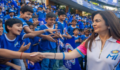 নীল সমুদ্রে ভাসল ওয়াংখেড়ে, দৃষ্টিহীন শিশুদের স্বপ্নপূরণে রিলায়েন্সের মানবিক উদ্যোগ! নীল সমুদ্রে ভাসল ওয়াংখেড়ে, দৃষ্টিহীন শিশুদের স্বপ্নপূরণে রিলায়েন্সের মানবিক উদ্যোগ!