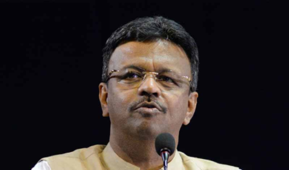 কলকাতার মেয়র পদ থেকে কি ইস্তফা দিচ্ছেন ফিরহাদ হাকিম? কালীঘাটের জরুরি বৈঠকে জল্পনা তুঙ্গে