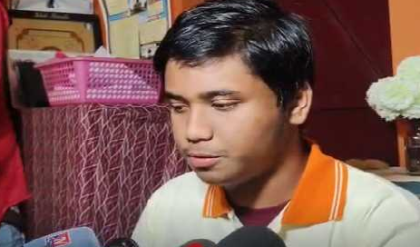 হার মানল পূর্ণ নম্বরও! ৬টি বিষয়ে ১০০-এ ১০০, উত্তর দিনাজপুরের অনাথ ছেলের লড়াই চোখে জল আনবে আপনারও