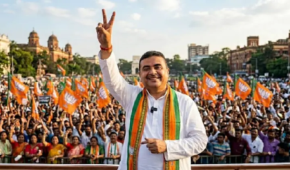 বাংলার ‘মোদী’ হতে কি সান্যালই ভরসা? শুভেন্দুর মন্ত্রিসভায় কে হচ্ছেন আসল ‘গেমচেঞ্জার’? বাংলার ‘মোদী’ হতে কি সান্যালই ভরসা? শুভেন্দুর মন্ত্রিসভায় কে হচ্ছেন আসল ‘গেমচেঞ্জার’?