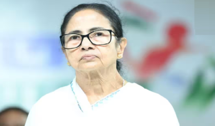 পদ গিয়েছে তাও মোহ কাটেনি? বায়ো-তে এখনও ‘মুখ্যমন্ত্রী’, মমতাকে নিয়ে তোলপাড় নেটপাড়া!