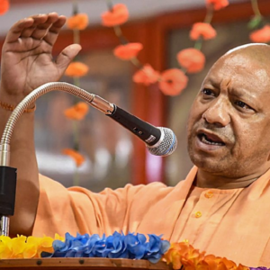 যোগী ম্যাজিক! সরকারি চাকরিতে ১০ লক্ষের রেকর্ড মাইলফলক ছুঁতে চলেছে উত্তরপ্রদেশ!