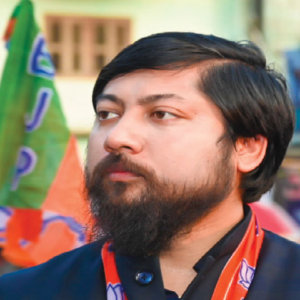 ‘কাটা পা, ওপরে ফুটবল… বিদঘুটে!’ যুবভারতীর আইকনিক লোগো সরাচ্ছে বিজেপি সরকার, তোলপাড় কলকাতা ‘কাটা পা, ওপরে ফুটবল… বিদঘুটে!’ যুবভারতীর আইকনিক লোগো সরাচ্ছে বিজেপি সরকার, তোলপাড় কলকাতা