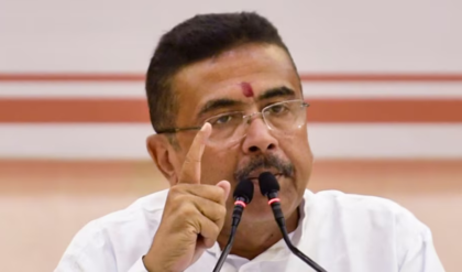 ২৪৩ জন আমলাকে ছুটির পর এবার মুখ্যমন্ত্রীর বড় পদক্ষেপ! মমতার ‘ঘনিষ্ঠ’ অফিসারদের ডানা ছেঁটে কোন ৩ নাম এল সামনে?