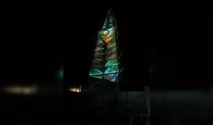 তপসিয়ার পর এবার গড়িয়া! সাতসকালে হুঙ্কার দিয়ে ঢুকল বুলডোজার, মুহূর্তেই গুঁড়িয়ে গেল বিশাল ক্লক টাওয়ার