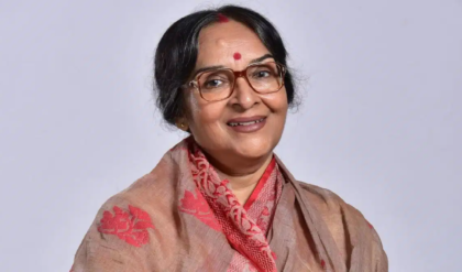 ক্যানসারের থাবায় অসুস্থ বর্ষীয়ান অভিনেত্রী, তাঁর জায়গাতেই কি এবার প্রতিবাদের মুখ মমতা শঙ্কর? ক্যানসারের থাবায় অসুস্থ বর্ষীয়ান অভিনেত্রী, তাঁর জায়গাতেই কি এবার প্রতিবাদের মুখ মমতা শঙ্কর?
