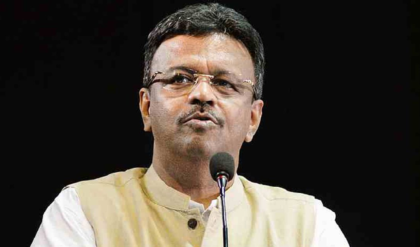 অভিষেক বন্দ্যোপাধ্যায়ের বাড়িতে পুরনিগমের নোটিস! কি বললেন মেয়র ফিরহাদ হাকিম? অভিষেক বন্দ্যোপাধ্যায়ের বাড়িতে পুরনিগমের নোটিস! কি বললেন মেয়র ফিরহাদ হাকিম?