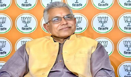 “তোর বাপ কোথায়?” অভিষেককে নজিরবিহীন আক্রমণ দিলীপের! মমতাকে ট্রাম্পের সঙ্গে তুলনা করে তোলপাড় বাংলা
