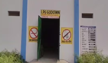 গ্যাস সিলিন্ডার নিয়ে বড় জালিয়াতি! ফোনে মেসেজ এলেও উধাও রিফিল? হানা দিতেই বেরিয়ে এল বিস্ফোরক তথ্য!