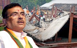পুরসভার ফর্ম ফিলাপ না করলে বন্ধ কাজ! তারাতলা কাণ্ডের পরেই অ্যাকশনে প্রশাসন