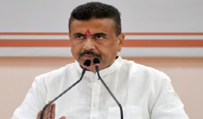 ১৪ হাজার কোটি টাকার রেল প্রকল্প: জমি জট কাটাতে এক মাসের আল্টিমেটাম দিলেন শুভেন্দু! ১৪ হাজার কোটি টাকার রেল প্রকল্প: জমি জট কাটাতে এক মাসের আল্টিমেটাম দিলেন শুভেন্দু!