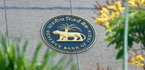 সোশ্যাল মিডিয়ায় ভাইরাল ৭০০ টাকার নোট! সত্যি কি বাজারে আনছে RBI?