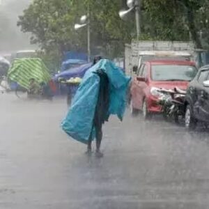 হঠাৎ বৃষ্টিতে ভিজল কলকাতা! সপ্তাহান্তে আবহাওয়া বদল, কবে থেকে পুরোদমে বর্ষা? জেনে নিন আপডেট হঠাৎ বৃষ্টিতে ভিজল কলকাতা! সপ্তাহান্তে আবহাওয়া বদল, কবে থেকে পুরোদমে বর্ষা? জেনে নিন আপডেট