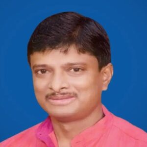 তোলাবাজি ও প্রাণনাশের হুমকি: ডিম-বৃষ্টির মধ্যে দিয়ে পুলিশি হেফাজতে তৃণমূল কাউন্সিলর তোলাবাজি ও প্রাণনাশের হুমকি: ডিম-বৃষ্টির মধ্যে দিয়ে পুলিশি হেফাজতে তৃণমূল কাউন্সিলর