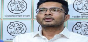সই-জালিয়াতি মামলা: অভিষেকের কালীঘাটের বাড়িতে সিআইডি, আইনি নোটিশ নিয়ে টানাপোড়েন