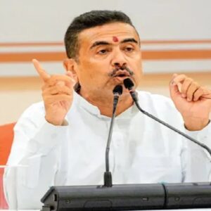 ‘কালীঘাটের টালির চালা আসলে চোরেদের পাঠশালা!’ সই-জাল কাণ্ডে তৃণমূলকে বেনজির আক্রমণ শুভেন্দুর ‘কালীঘাটের টালির চালা আসলে চোরেদের পাঠশালা!’ সই-জাল কাণ্ডে তৃণমূলকে বেনজির আক্রমণ শুভেন্দুর