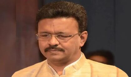 ‘পুরসভায় কাজ করা যাচ্ছে না’, ইস্তফার আর্জি ববির! কী বললেন কুণাল ঘোষ?