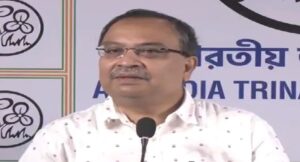 বিরোধী বিধায়ক হতে এত ভয় কেন? সই-জাল বিতর্কে বেসুরো নেতাদের ধুয়ে দিলেন কুণাল