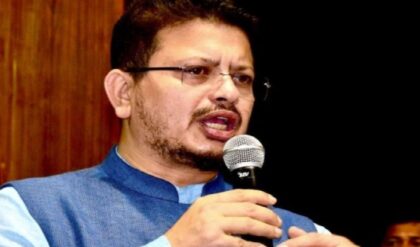 ‘দল-বিরোধী নই, নীতি নিয়েছি!’ বহিষ্কৃত হয়েই মমতা বাহিনীকে বড় চ্যালেঞ্জ ঋতব্রতর