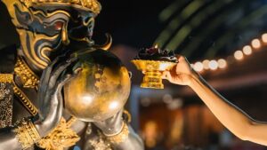 পাপী গ্রহ হলেও এই ৩ রাশির জাতকদের দারুণ প্রিয় রাহু, দেখেনিনকোন কোন রাশি ?