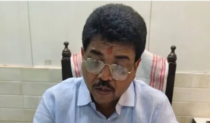 পুরসভায় ধস? তোলাবাজি-প্রতারণার অভিযোগে গ্রেপ্তার মহেশ কুমার শর্মা, অস্বস্তিতে শাসকদল