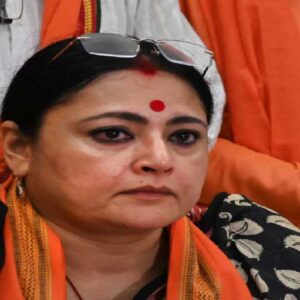 ‘ডেঙ্গিতে একটিও মৃত্যু নয়!’ ৫ জেলার আমলাদের কড়া বার্তা দিলেন মন্ত্রী অগ্নিমিত্রা পাল ‘ডেঙ্গিতে একটিও মৃত্যু নয়!’ ৫ জেলার আমলাদের কড়া বার্তা দিলেন মন্ত্রী অগ্নিমিত্রা পাল