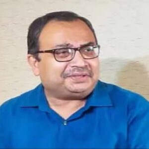 মমতার বাড়ির সামনে কুণালকে লক্ষ্য করে ডিম হামলা! হামলাকারী কি সিআইডি-র সাক্ষী? বিস্ফোরক দাবি নেতার মমতার বাড়ির সামনে কুণালকে লক্ষ্য করে ডিম হামলা! হামলাকারী কি সিআইডি-র সাক্ষী? বিস্ফোরক দাবি নেতার