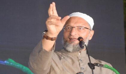 ‘বিশ্বাসঘাতকতার ফল পেলেন মমতা!’ তৃণমূলের ভরাডুবি নিয়ে বিস্ফোরক আসাউদ্দিন ওয়াইসি