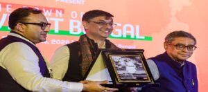 ‘বাঙালির রক্তে ব্যবসা’! কেন ফের বাণিজ্যে ফিরতে হবে বাংলাকে? বার্তা মোদির উপদেষ্টার