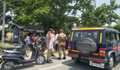 স্ত্রীকে হারানোয় প্রতিহিংসার আগুন! প্রেমিকের বাবার ওপর ঝাঁপিয়ে পড়ে নৃশংস খুন, ভিডিও ভাইরাল হতেই তোলপাড় বস্তি স্ত্রীকে হারানোয় প্রতিহিংসার আগুন! প্রেমিকের বাবার ওপর ঝাঁপিয়ে পড়ে নৃশংস খুন, ভিডিও ভাইরাল হতেই তোলপাড় বস্তি