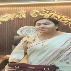 ‘চেয়ার আঁকড়ে থাকতে চাই না!’ পদত্যাগ বেলডাঙা পৌরসভার চেয়ারম্যানের, মুর্শিদাবাদে বড় রাজনৈতিক ওলটপালট ‘চেয়ার আঁকড়ে থাকতে চাই না!’ পদত্যাগ বেলডাঙা পৌরসভার চেয়ারম্যানের, মুর্শিদাবাদে বড় রাজনৈতিক ওলটপালট