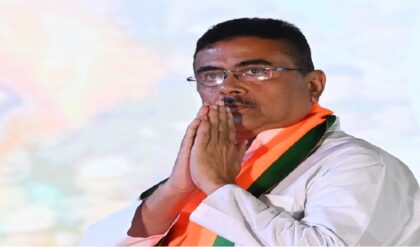 রেল পরিকাঠামোয় আমূল বদল! রাজ্যে ১০২টি নতুন ‘অমৃত ভারত স্টেশন’-এর ঘোষণা, দেখুন তালিকা রেল পরিকাঠামোয় আমূল বদল! রাজ্যে ১০২টি নতুন ‘অমৃত ভারত স্টেশন’-এর ঘোষণা, দেখুন তালিকা