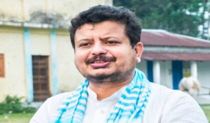 বিধানসভার বিরোধী দলনেতা কে? অধিবেশন শুরুর দিনেই চূড়ান্ত রায় দিতে চলেছে হাইকোর্ট! বিধানসভার বিরোধী দলনেতা কে? অধিবেশন শুরুর দিনেই চূড়ান্ত রায় দিতে চলেছে হাইকোর্ট!