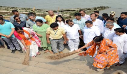 পুজোর আগেই কড়া পদক্ষেপ: রাস্তায় থুতু বা প্রস্রাব ফেললেই জরিমানা, রাজ্যে নিষিদ্ধ সিঙ্গল ইউজ প্লাস্টিক! পুজোর আগেই কড়া পদক্ষেপ: রাস্তায় থুতু বা প্রস্রাব ফেললেই জরিমানা, রাজ্যে নিষিদ্ধ সিঙ্গল ইউজ প্লাস্টিক!